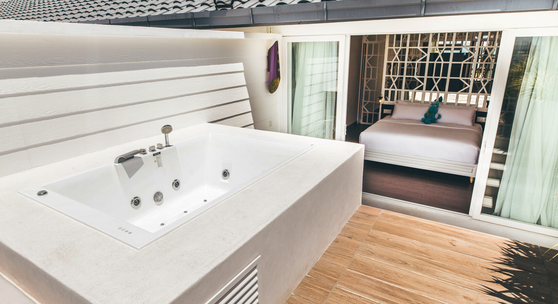 jacuzzi beachfront resort langkawi
