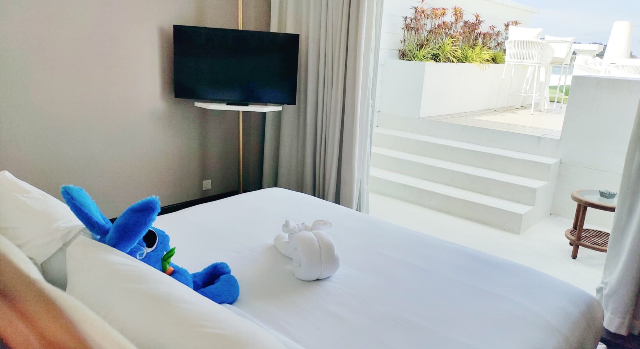 dash Suite with Jacuzzi Seaview Room